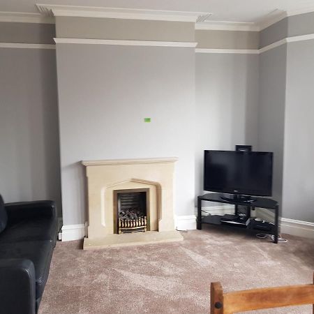 Large First Floor Balcony Flat Next To Beach Apartment Weston-super-Mare Exterior photo